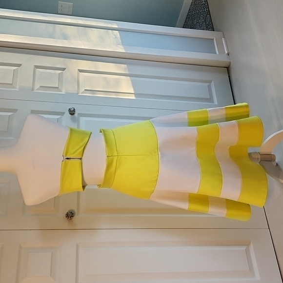 GORGEOUS satin block strapless dress!!! - Picture 3 of 6